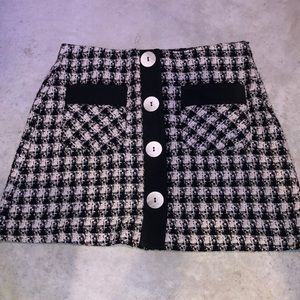 Tweed mini skirt